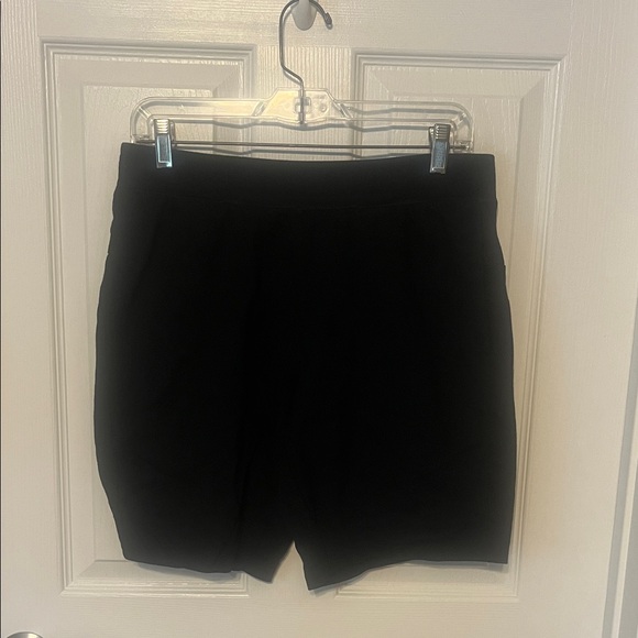 Men’s Black Shorts - Picture 1 of 4